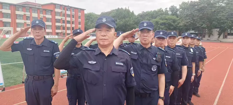 远景保安大学校园防暴演练纪实(图14)